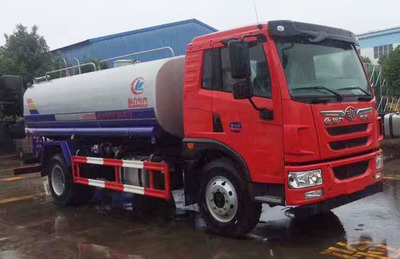 眾多解放灑水車，終有一款是你傾心的環衛利器